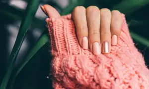 Czy manicure hybrydowy jest bezpieczny? Oto, co musisz wiedzieć