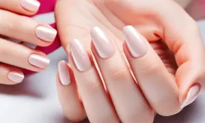 Manicure japoński czy warto? Odkryj jego zalety i wady