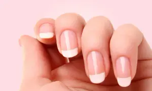 Czy manicure japoński niszczy paznokcie? Oto prawda o jego wpływie