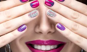 Czy manicure hybrydowy jest bezpieczny w ciąży? Sprawdź ryzyko!