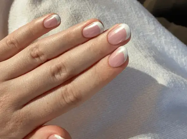 Jak malować paznokcie francuski manicure - proste techniki i pomysły